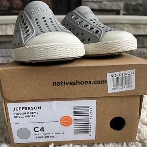 Native Shoes Jefferson C4 in Gray